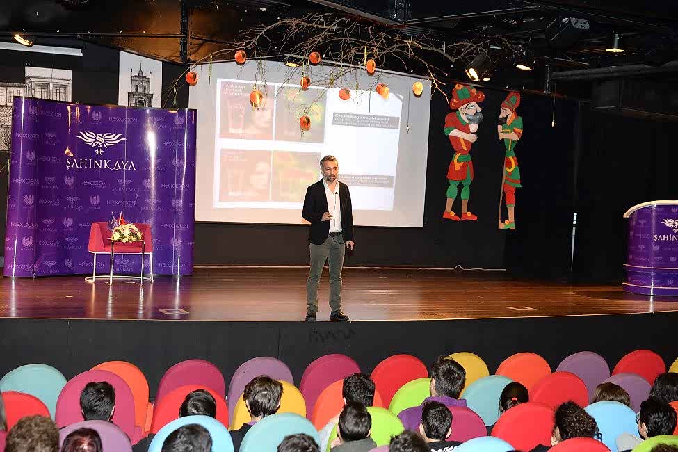 Orhan Gurbuz Oyunculuk Kursu Istanbul